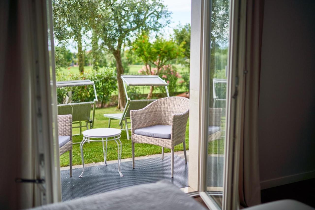Hotel Clodia - Adults Only Sirmione Ngoại thất bức ảnh